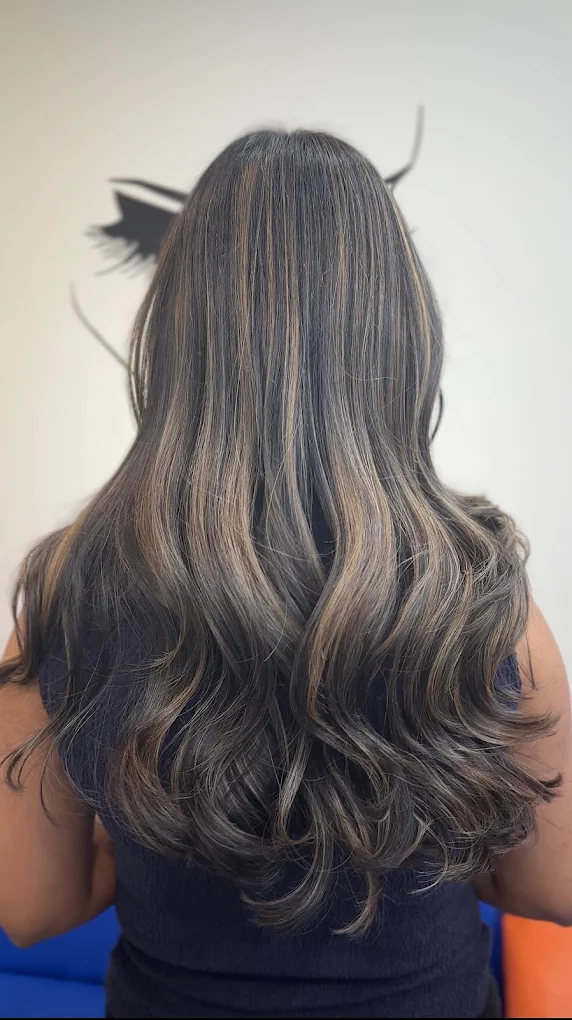Hair colour